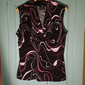 JKLA California Sleeveless Top